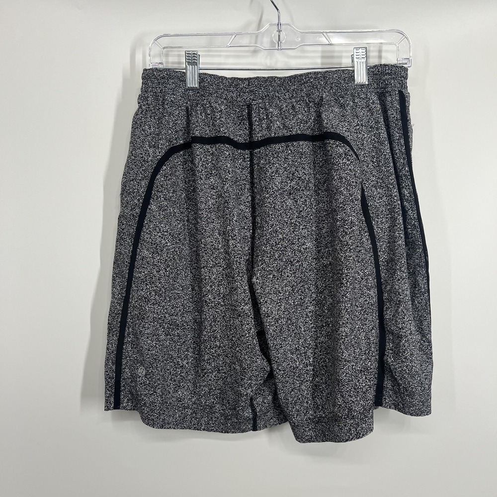 Lululemon Pace Breaker Shorts Mens L Lined Gym Workout Yoga Crossfit Performance